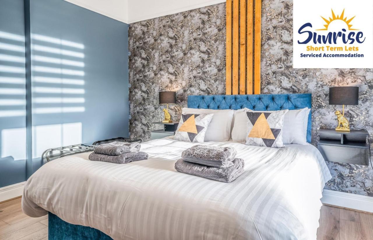 Presidential Apartment, Family Home, Luxury Bedrooms, 2 Rooms, 1 King Bed, 2 Single Beds, Free Wifi, Free Parking, Tourists, Business Travelers, Relocation, Beautiful River Views, - Long Stays, Invoice And Reduced Price Are Only Via Sunrise Short Let 邓迪 外观 照片