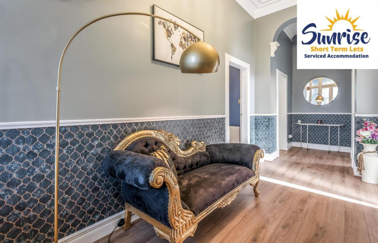 Presidential Apartment, Family Home, Luxury Bedrooms, 2 Rooms, 1 King Bed, 2 Single Beds, Free Wifi, Free Parking, Tourists, Business Travelers, Relocation, Beautiful River Views, - Long Stays, Invoice And Reduced Price Are Only Via Sunrise Short Let 邓迪 外观 照片