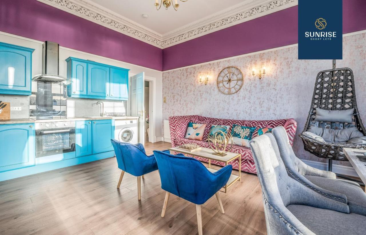 Presidential Apartment, Family Home, Luxury Bedrooms, 2 Rooms, 1 King Bed, 2 Single Beds, Free Wifi, Free Parking, Tourists, Business Travelers, Relocation, Beautiful River Views, - Long Stays, Invoice And Reduced Price Are Only Via Sunrise Short Let 邓迪 外观 照片